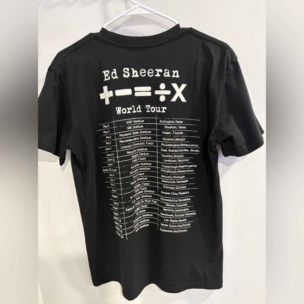 Ed Sheeran Black Graphic 2023  Tour T-Shirt - Picture 7 of 7